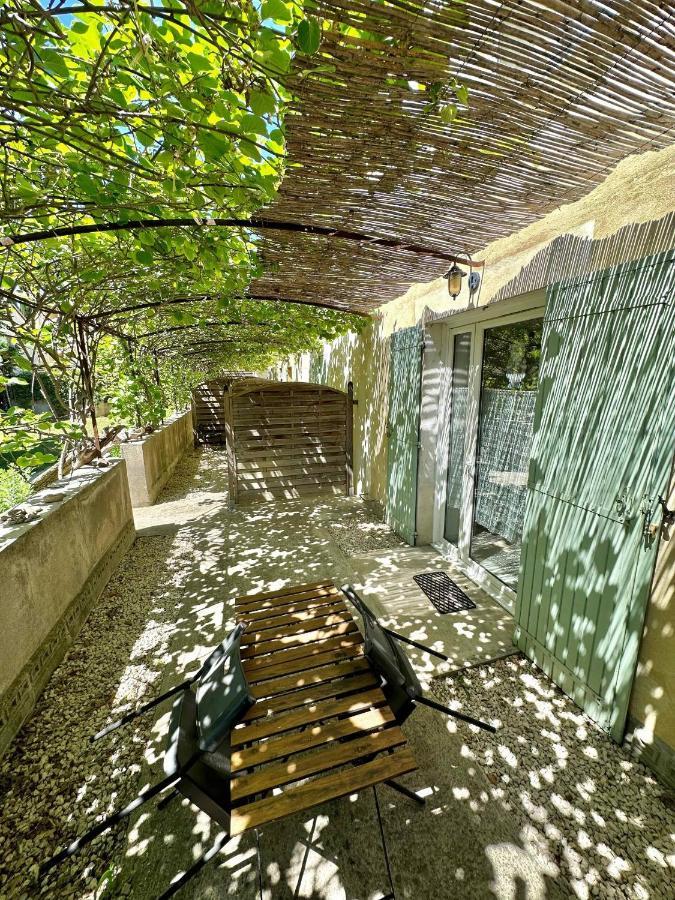 Clos De La Noria Пон-Сент-Эспри Экстерьер фото